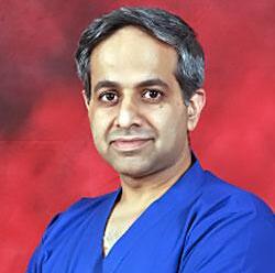 dr sanjay sarup chirurgien de la colonne vertébrale chirurgien orthopédique pédiatrique hôpital artemis gurgaon